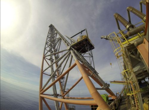 An image of the offshore Angel platforms flare and equipment being prepared for a flare tip replacement using our V-FLARE flare replacement package