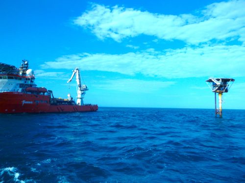 The view of the chevril platform on approach from the ocean.