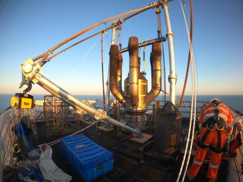 The Vertech flare tip replacement team utilises the flare handing package to position the old flare tip so it is ready to be lowered to the deck of the Ichthys Venturer FPSO for Inpex.