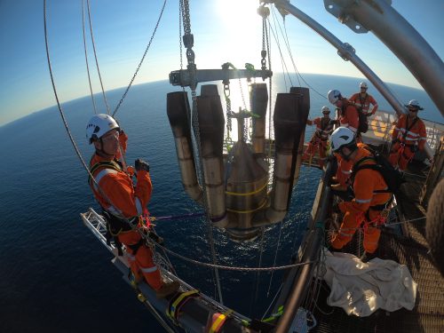 The Vertech flare tip replacement team utilises the flare handing package to position the old flare tip so it is ready to be lowered to the deck of the Ichthys Venturer FPSO for Inpex.